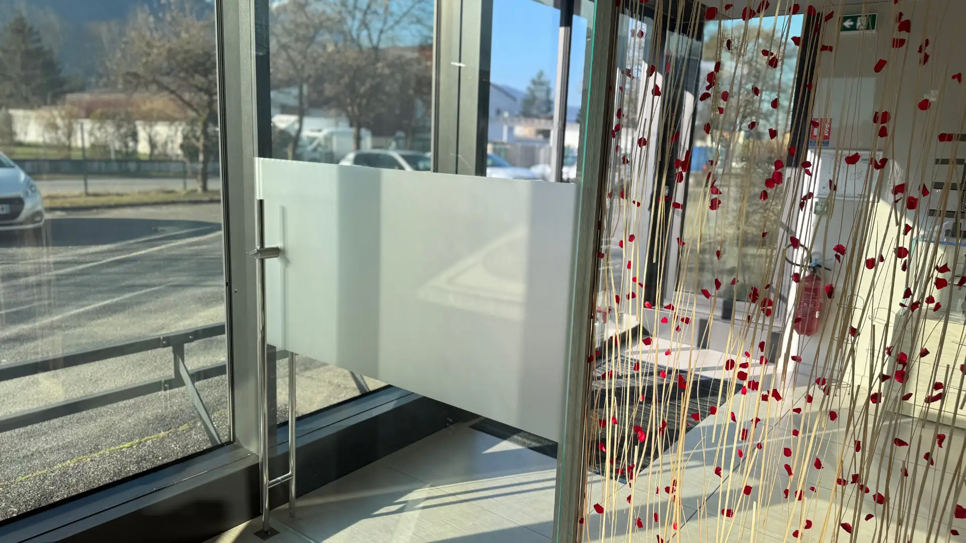 Bandes de sécurité verre dépoli réglementation